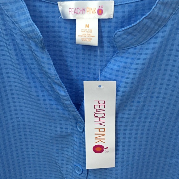 Peachy Pink Button Down Blue Top Blouse - Women’s Medium NWT - Picture 12 of 15